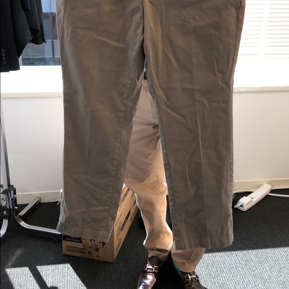 Banana Republic Men’s Chino Slim Fit Pants - Picture 2 of 3